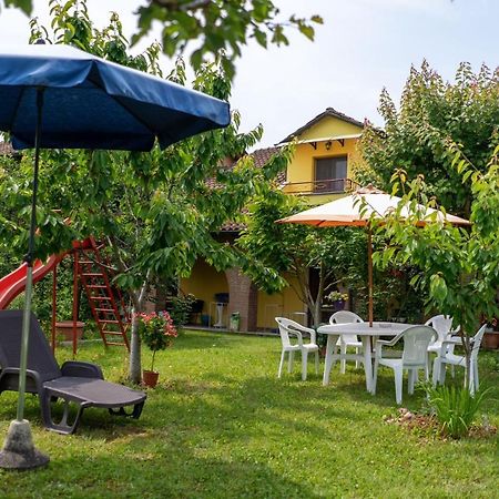 Villa Aurora Quargnento Exterior photo